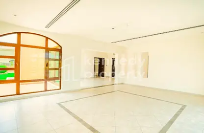 Villa - 3 Bedrooms - 4 Bathrooms for rent in Sas Al Nakheel Village - Sas Al Nakheel - Abu Dhabi