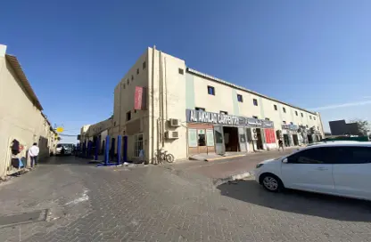 Shop - Studio for rent in M-9 - Mussafah Industrial Area - Mussafah - Abu Dhabi