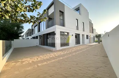 Villa - 4 Bedrooms - 5 Bathrooms for rent in Aura - Tilal Al Ghaf - Dubai