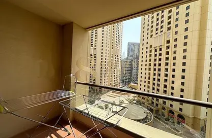 Apartment - 3 Bedrooms - 4 Bathrooms for sale in Shams 4 - Shams - Jumeirah Beach Residence - Dubai