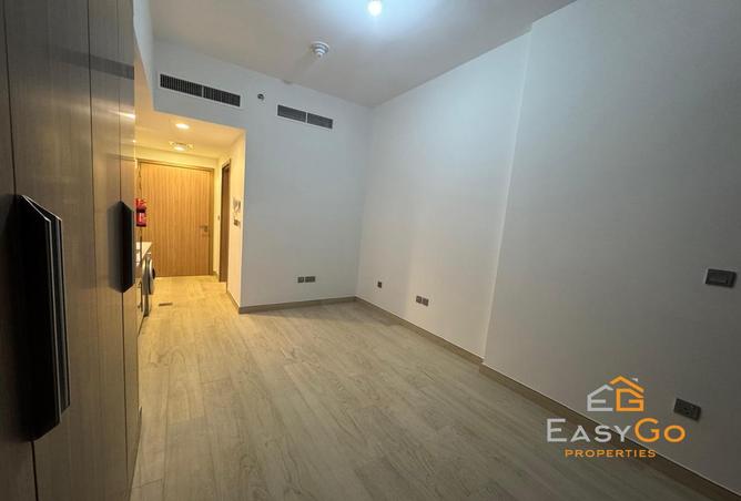 Apartment - Studio - 1 Bathroom for rent in AZIZI Riviera - Meydan One - Meydan - Dubai