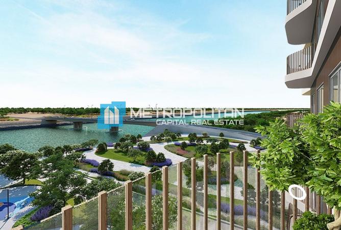 Apartment - 1 Bedroom - 2 Bathrooms for sale in Gardenia Bay - Yas Island - Abu Dhabi