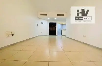 Apartment - 1 Bedroom - 1 Bathroom for rent in Tourist Club Area - Abu Dhabi