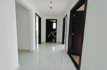 Apartment - 3 Bedrooms - 3 Bathrooms for rent in New Al Taawun Road - Al Taawun - Sharjah