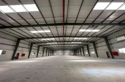 Warehouse - Studio for rent in Phase 2 - Dubai Investment Park (DIP) - Dubai