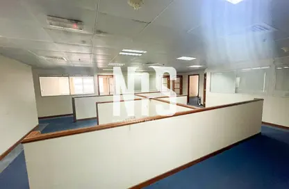 Office Space - Studio for rent in Hamdan Street - Abu Dhabi