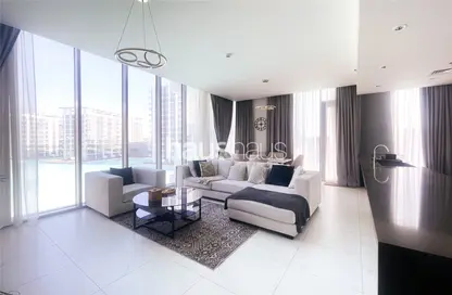 Apartment - 3 Bedrooms - 5 Bathrooms for rent in Residences 6 - District One - Mohammed Bin Rashid City - Dubai