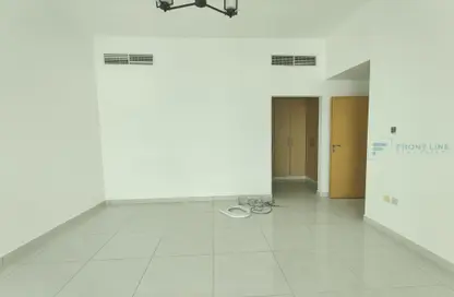 Apartment - 1 Bedroom - 2 Bathrooms for rent in Jumeirah Apartments - Jumeirah 1 - Jumeirah - Dubai