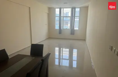 Apartment - 1 Bathroom for rent in Frankfurt Sports Tower - Dubai Sports City - Dubai