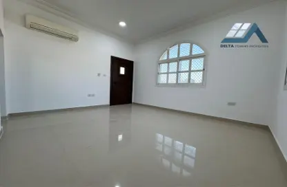 Apartment - 1 Bathroom for rent in Mohamed Bin Zayed Centre - Mohamed Bin Zayed City - Abu Dhabi