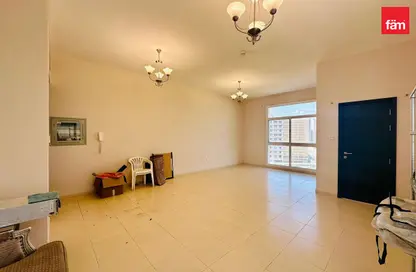 Apartment - 2 Bedrooms - 3 Bathrooms for sale in Mazaya 11 - Queue Point - Dubai Land - Dubai