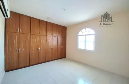 Apartment - 3 Bedrooms - 3 Bathrooms for rent in Hai Al Wadi - Al Jimi - Al Ain