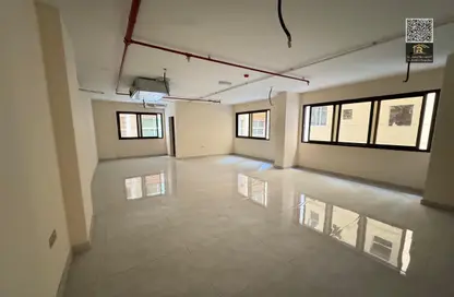 Half Floor - Studio - 1 Bathroom for rent in Al Mowaihat 3 - Al Mowaihat - Ajman