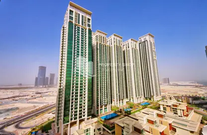 Apartment - 1 Bedroom - 2 Bathrooms for sale in Burooj Views - Marina Square - Al Reem Island - Abu Dhabi