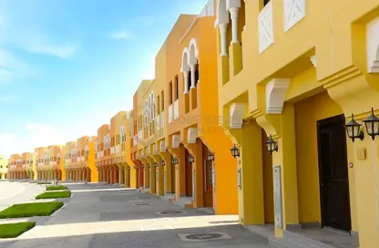 Villa - 2 Bedrooms - 3 Bathrooms for rent in Zone 8 - Hydra Village - Abu Dhabi