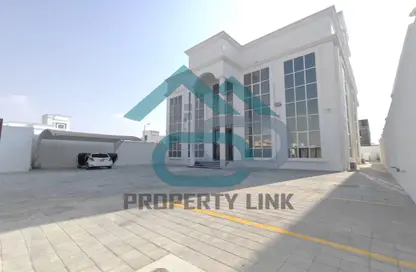 Apartment - 1 Bathroom for rent in Madinat Al Riyad - Abu Dhabi