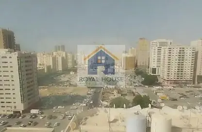 Apartment - 3 Bedrooms - 3 Bathrooms for sale in Abu shagara - Sharjah