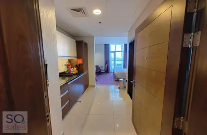 Hotel  and  Hotel Apartment - 1 Bathroom for rent in Royal Continental Suites - Business Bay - Dubai