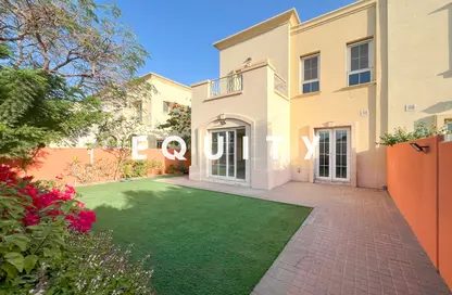 Villa - 2 Bedrooms - 2 Bathrooms for rent in Springs 7 - The Springs - Dubai