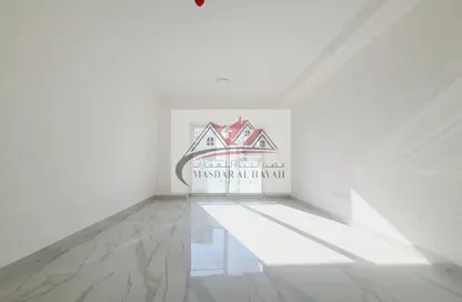 Apartment - 2 Bedrooms - 2 Bathrooms for rent in Al Zain Tower - Al Nahda - Sharjah