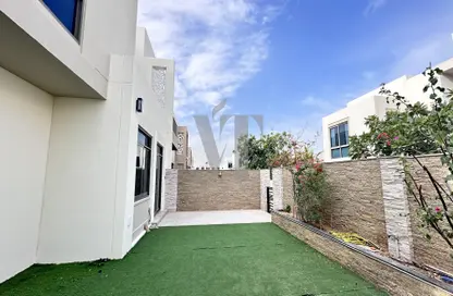 Townhouse - 4 Bedrooms - 5 Bathrooms for rent in Hayat Townhouses - Town Square - Dubai