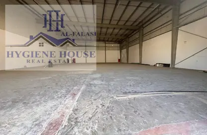 Warehouse - Studio for rent in Umm Al Thuoob - Umm Al Quwain