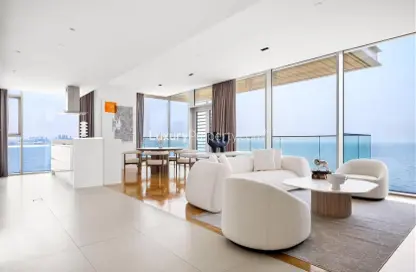 Apartment - 4 Bedrooms - 5 Bathrooms for sale in Apartment Building 2 - Bluewaters Residences - Bluewaters - Dubai