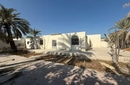 Villa - 5 Bedrooms - 4 Bathrooms for sale in Al Khezamia - Mughaidir - Sharjah