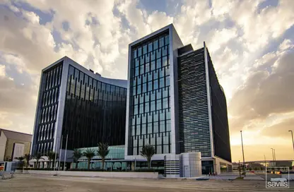 Office Space - Studio - 2 Bathrooms for rent in Khalifa City B - Khalifa City - Abu Dhabi