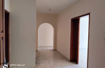 Apartment - 3 Bedrooms - 2 Bathrooms for rent in Abu shagara - Sharjah