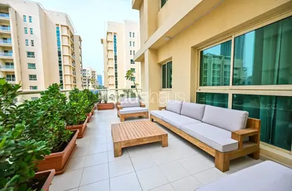 Apartment - 2 Bedrooms - 2 Bathrooms for sale in Al Thayyal 2 - Al Thayyal - Greens - Dubai