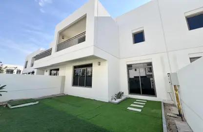 Townhouse - 3 Bedrooms - 3 Bathrooms for rent in Noor Townhouses - Town Square - Dubai