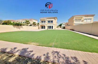 Villa - 2 Bedrooms - 3 Bathrooms for rent in District 16 - Jumeirah Village Circle - Dubai