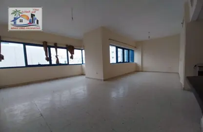 Apartment - 1 Bathroom for rent in Al Naba'ah 8 Building - Al Naba'ah - Al Sharq - Sharjah