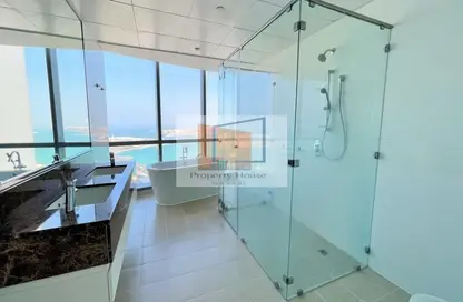 Apartment - 3 Bedrooms - 4 Bathrooms for rent in Etihad Tower 2 - Etihad Towers - Corniche Road - Abu Dhabi