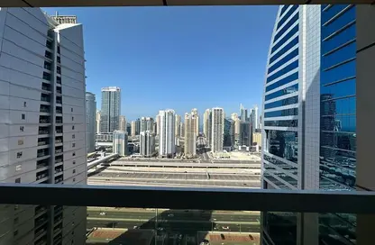 Apartment - 1 Bedroom - 2 Bathrooms for rent in Al Shera Tower - JLT Cluster E - Jumeirah Lake Towers - Dubai