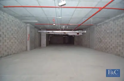 Retail - Studio - 2 Bathrooms for rent in Al Muteena Building - Al Muteena - Deira - Dubai