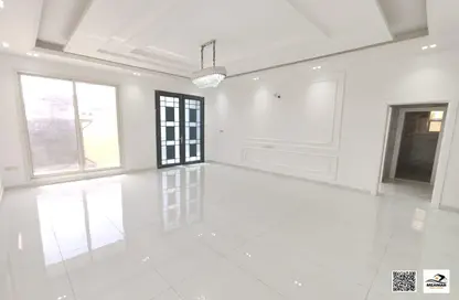 Villa - 5 Bedrooms - 7 Bathrooms for rent in Al Zaheya Gardens - Al Zahya - Ajman