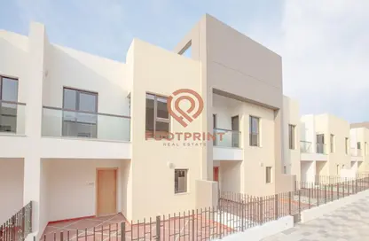 Apartment - 3 Bedrooms - 3 Bathrooms for rent in Souk Al Warsan Townhouses F - Souk Al Warsan - International City - Dubai