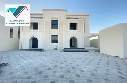 Villa - 6 Bedrooms for rent in Madinat Al Riyad - Abu Dhabi