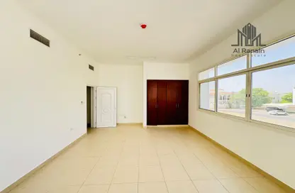 Apartment - 4 Bedrooms - 4 Bathrooms for rent in Al Ameriya - Al Jimi - Al Ain