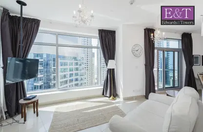 Apartment - 1 Bedroom - 2 Bathrooms for rent in Fairfield Tower - Park Island - Dubai Marina - Dubai