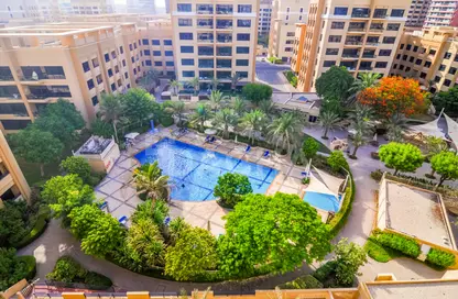 Apartment - 3 Bedrooms - 3 Bathrooms for sale in Al Ghaf 4 - Al Ghaf - Greens - Dubai