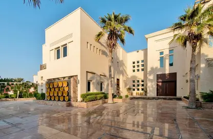 Villa - 5 Bedrooms - 7 Bathrooms for rent in Sector P - Emirates Hills - Dubai