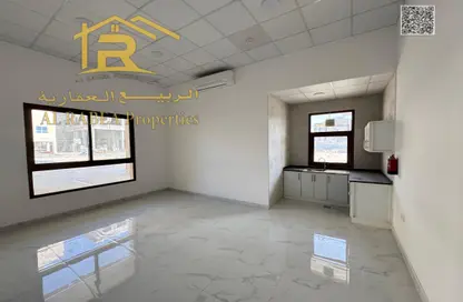 Apartment - 1 Bathroom for rent in Al Mowaihat 2 - Al Mowaihat - Ajman