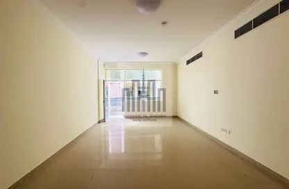 Apartment - 2 Bedrooms - 2 Bathrooms for rent in Fire Station Road - Muwaileh - Sharjah