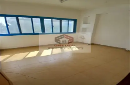 Apartment - 2 Bedrooms - 2 Bathrooms for rent in Al Murabaa - Al Ain