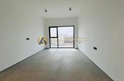 Apartment - 1 Bathroom for rent in SH Living 1 - Jumeirah Village Circle - Dubai