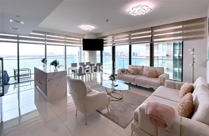 Apartment - 3 Bedrooms - 3 Bathrooms for sale in Beach Vista - EMAAR Beachfront - Dubai Harbour - Dubai