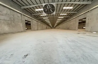 Factory - Studio - 4 Bathrooms for rent in Al Jurf Industrial - Ajman